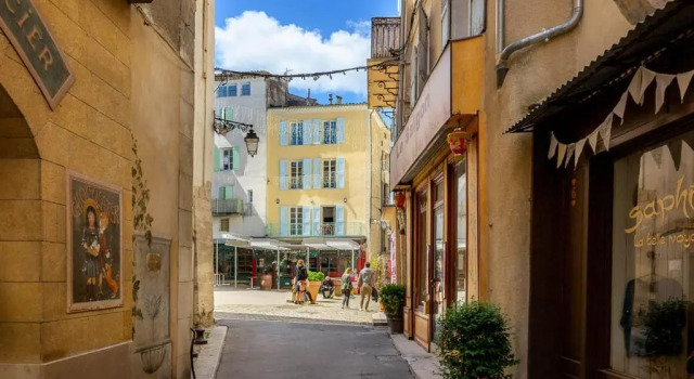 Provence Au Coeur Appart Hotels - Climatisé, Забронировать Отель Форкалькье Route de la Lavande
