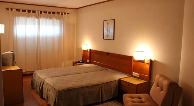 Семейный номер Standard с балконом и с красивым видом из окна Hotel Bom Sucesso