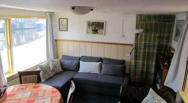 Houseboat under the Mill