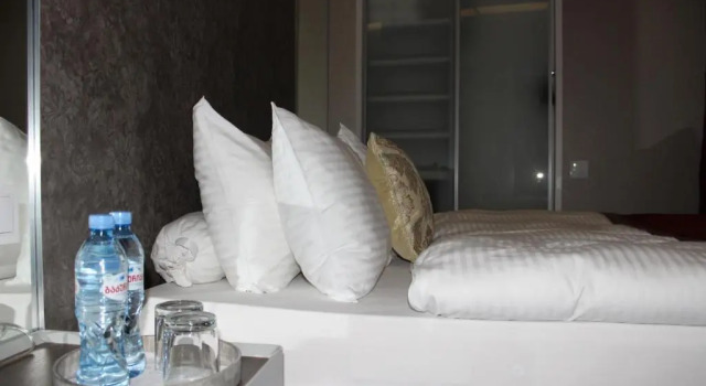 Art Rooms, Prenota Hotel Hotel a Tbilisi con parcheggio, Parcheggio