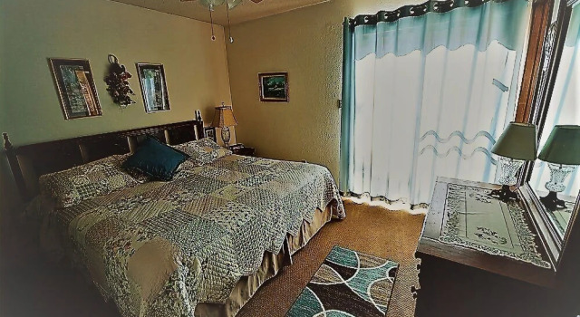 100 Whitt Retreat - Three Bedroom Cabin, Забронировать Отель СПА-отели Руидозо, рядом с Гольф-клуб «The Links at Sierra Blanca», SPA-услуги