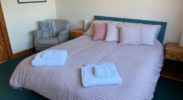 Номер Standard An Escape for 2: Near a Castle Island in Scotland
