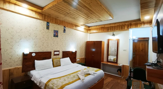 Номер Premium CS Shhandella Hotel