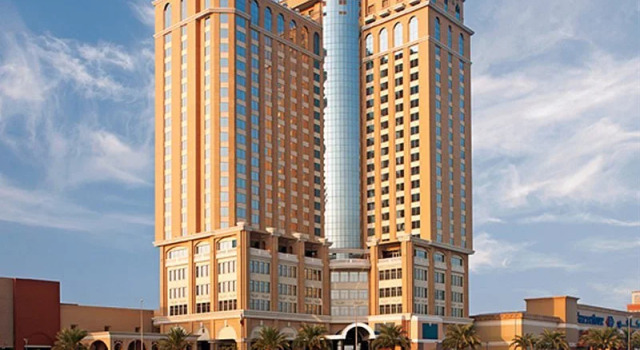 Sheraton Mall of the Emirates Hotel, Dubai