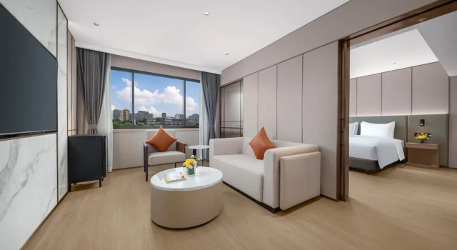 Люкс c 1 комнатой Holiday Inn Express Beijing Downtown by IHG