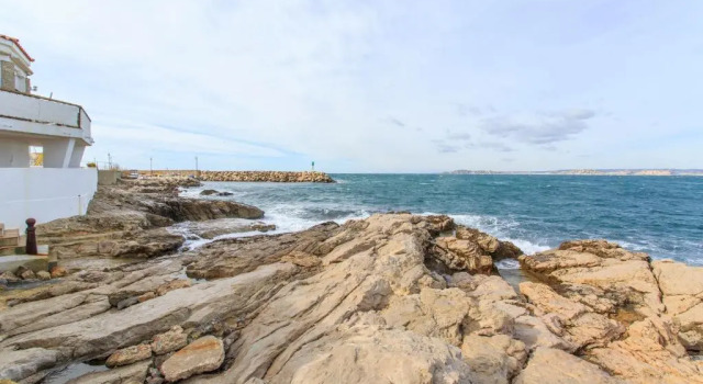 Apartment with terrace at 150 meters from the sea, Забронировать Апартаменты/квартира Марсель Буш-дю-Рон