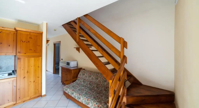 Residence Stofol, Забронировать Отель Априка Valtellina, рядом с Бугельный подъёмник Квадри (нижняя станция)