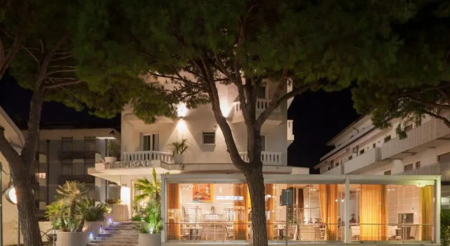 Двухместный номер Standard с красивым видом из окна Hotel Tropical