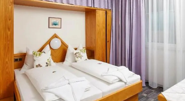 Двухместный номер Standard с балконом Pension Haus Aschgan