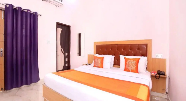 Hotel Sharnam by OYO Rooms