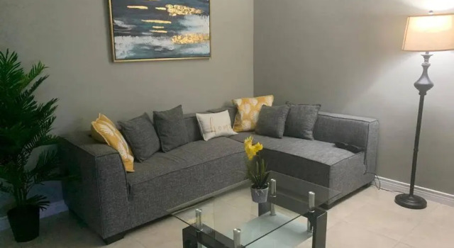 Апартаменты Odyssey on the 5th - Exquisite Luxury Apt