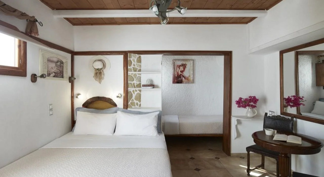 Polikandia Hotel, Prenota Hotel Chora Folegandros 