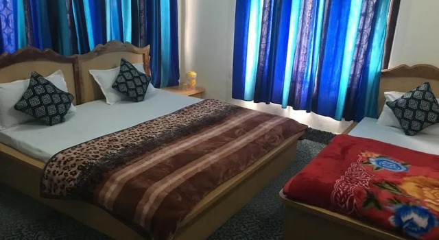 Hotel Nirmal, Забронировать Отель Отели Джамму и Кашмира с парковкой, Парковка