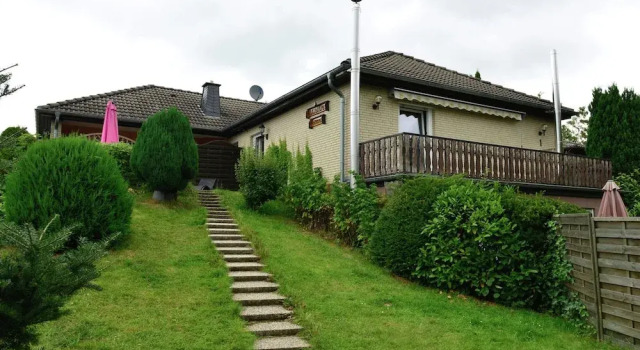 Garden-view Apartment in Heringhausen Lake City Centre, Забронировать Апартаменты/квартира Херингхаузен земля Гессен