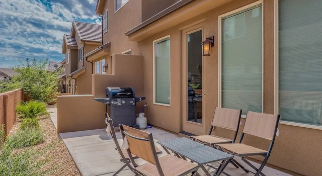 Razorback Ridge 4 Bedroom Apts by Redawning, Varaa Hotelli Washington 