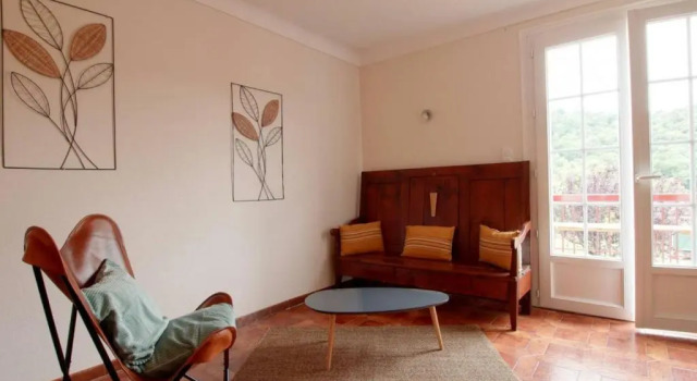 Gîte Saint-Jean-le-Vieux, 3 pièces, 5 personnes - FR-1-384-791, Varaa Hotelli Saint-Jean-le-Vieux 