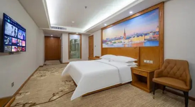 Люкс Superior Vienna Hotel Huizhou Chenjiang Avenue