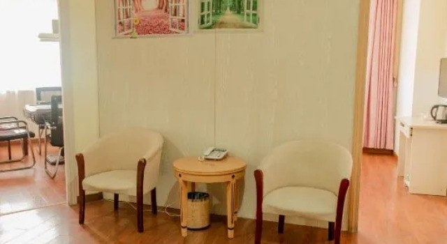 Люкс Deluxe Pinghu Golden Bay Hotel