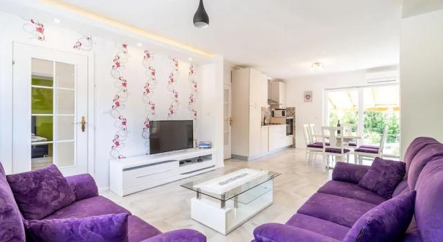 Awesome Apartment in Gruda With Outdoor Swimming Pool, Wifi and 3 Bedrooms