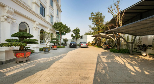 Chin Luc Hotel