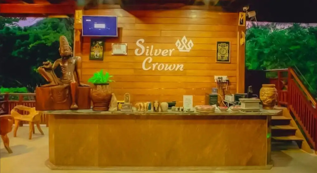Silver Crown Nature Resort, Забронировать Курортный отель Отели Анурадхапура с парковкой, Парковка