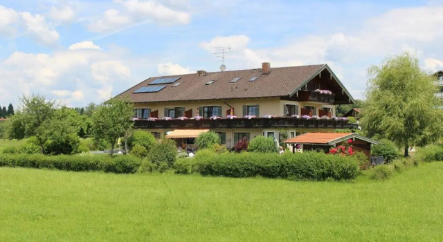 Номер Standard Kurparkpension Stephan