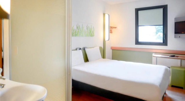 Трёхместный номер Standard ibis budget Poitiers Centre Gare