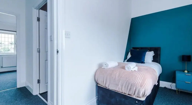 Lovely 4 Bed Litherland Apartment, Réserver Appartement Litherland Merseyside