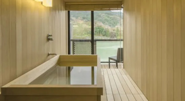 Номер Comfort River Retreat Garaku