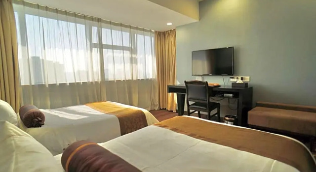Двухместный номер Deluxe Skyline Plaza Hotel Guangzhou