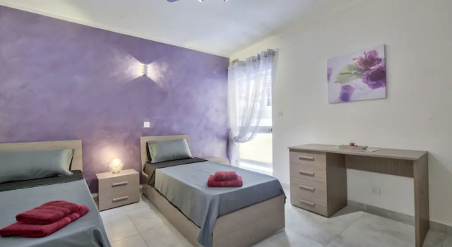 Central Suites, Book Hotel Qawra Malta