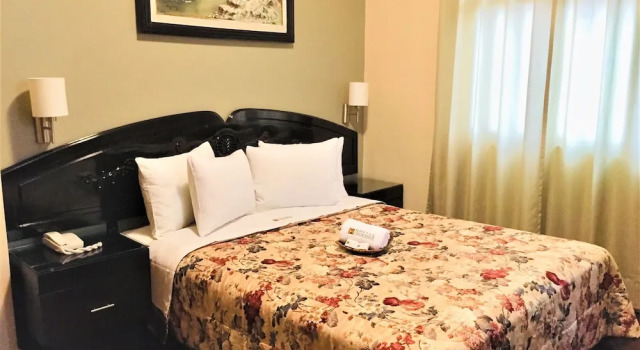 Номер Superior Hostal Carlos Tenaud