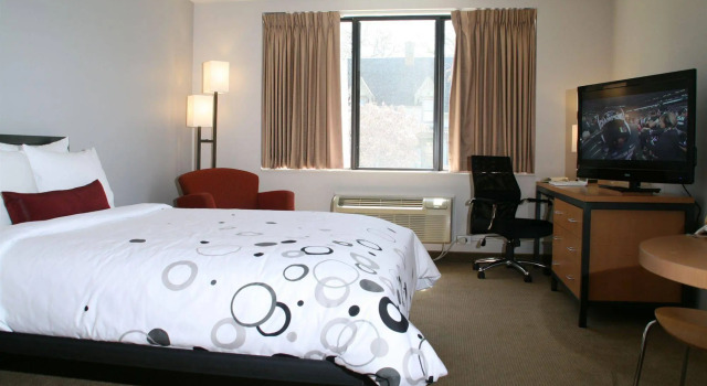 University Inn, Varaa Hotelli Hotellit Minnesota pysäköinnillä, Pysäköinti