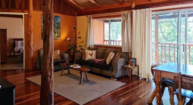 Коттедж Shady Creek Eco Cabin
