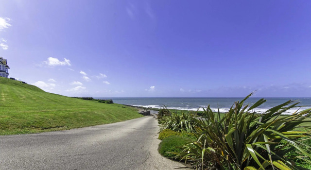 Stables Croyde 4 Bedrooms, Sleeps 8, Sea & Beach Views, Varaa Lomakoti Mökit kohteessa Merseyside, Mökki