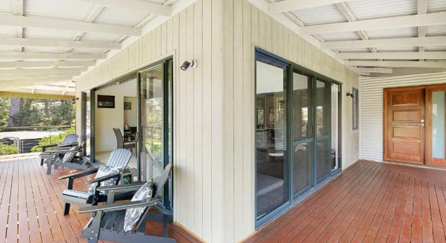 Коттедж Redgum Treehouse - The Ultimate Down South Escape