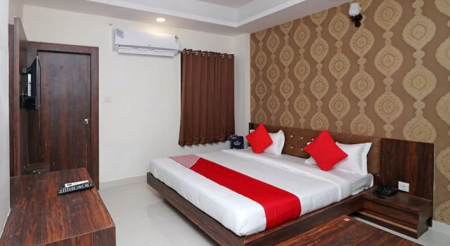 OYO 17043 Hotel Ocean Pearl