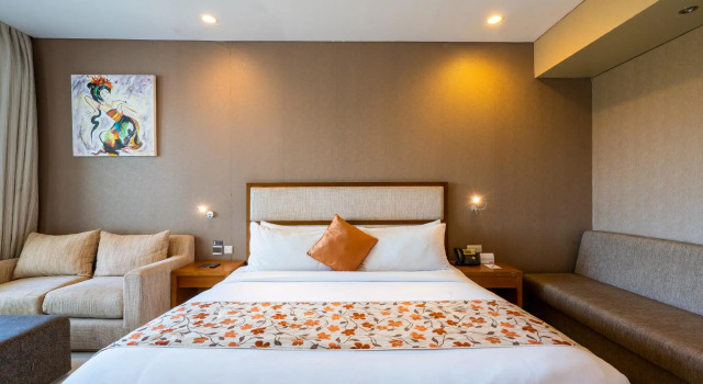 Vouk Hotel & Suites