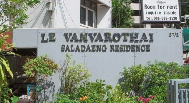 Le Vanvarothai Saladaeng Residence