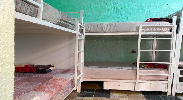 Kasbah Red Castel Hostel, Забронировать Хостел Отели Марракеш-Тенсифт-Эль-Хауз с парковкой, Парковка