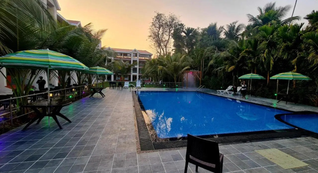 SUN N SEA Resort, Забронировать Курортный отель Отели штата Махараштры 3 звезды, 3*