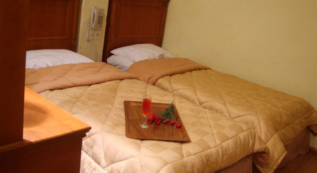 Grand Sirao Hotel, Rezerwuj Hotel Medan Sumatra