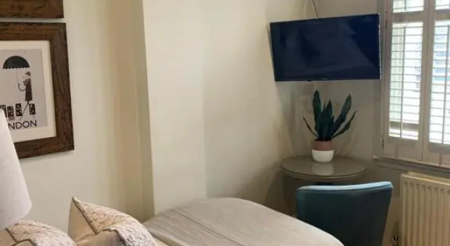 Номер Standard Vancouver Hotel & Studios