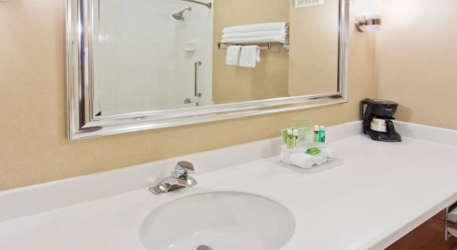 Двухместный номер Standard Holiday Inn Express Hotel & Suites Portland-Northwest Downtown by IHG