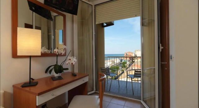 Четырёхместный номер Standard Hotel Florence