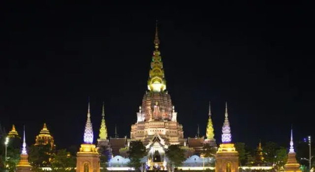 Xishuangbanna Nangui Yunse Chinese Inn (Gaozhuang Starlight Night Market), Buchen Sie Hotel Hotels in Yunnan mit Parkplatz, Parkplätze