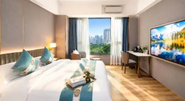 Двухместный люкс Golden Seagull Hotel