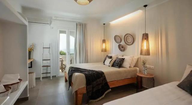 Студия Phoenicia Naxos
