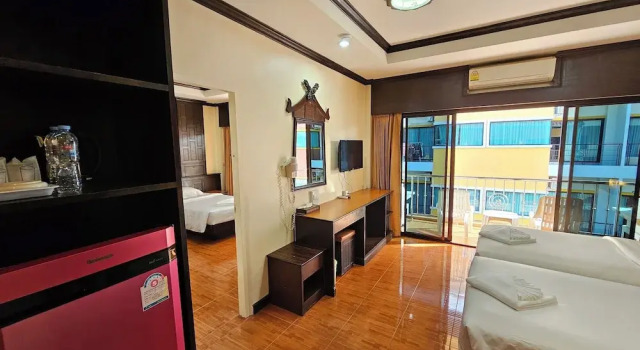 Номер Superior с балконом Nanai 2 Residence Patong Phuket