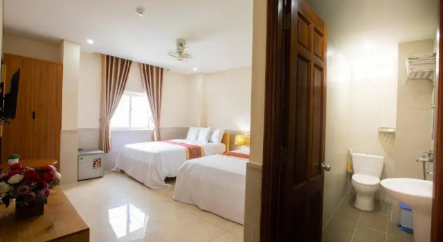 Семейный номер Standard California Saigon Hotel